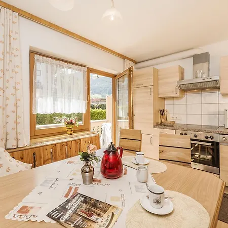 Gastehaus Rahm Bed & Breakfast